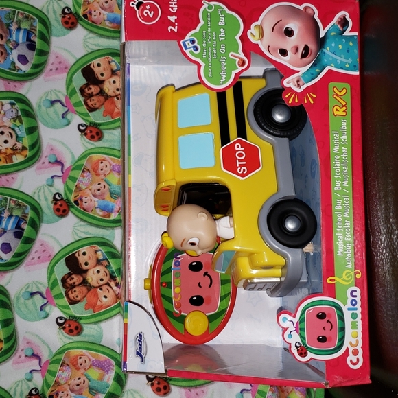 CoComelon Remote Control Musical Bus - Picture 1 of 3